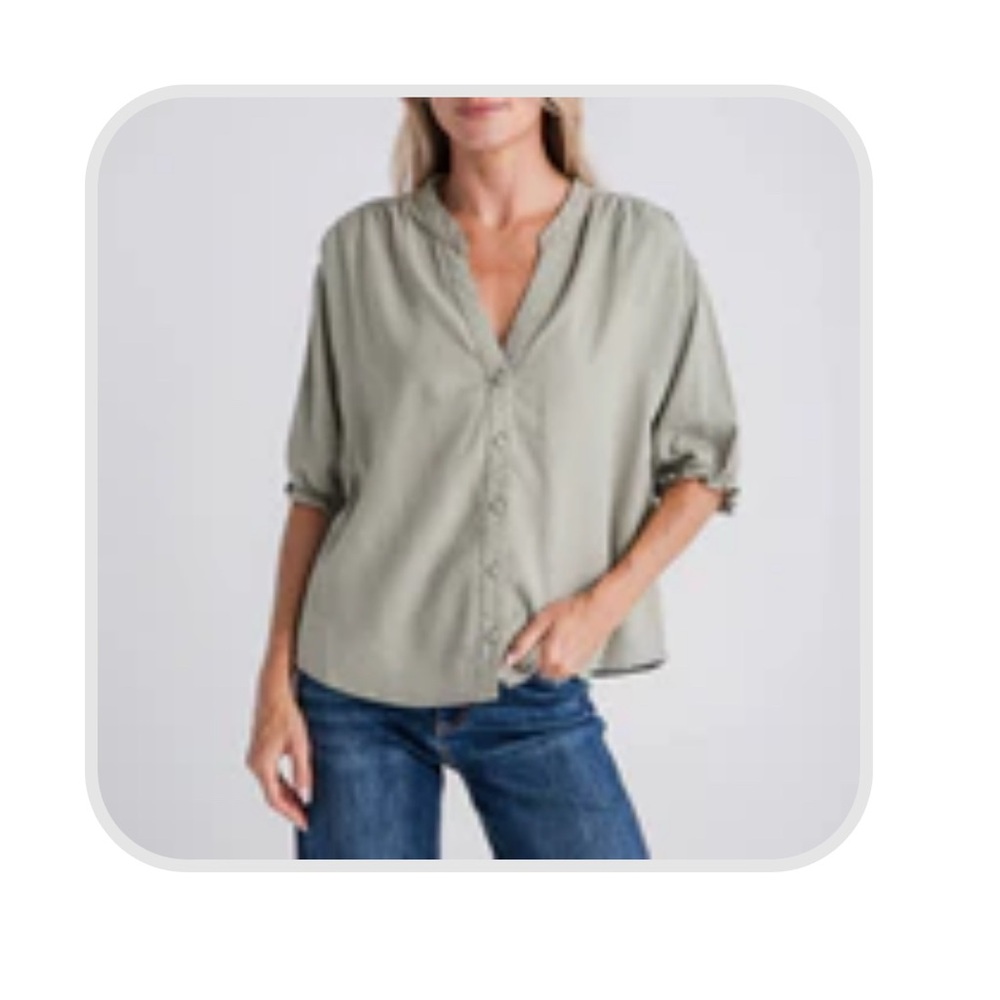 Risen Los Angeles Button Front Linen Shirt - New!